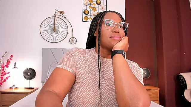 Makena gh online show from 09-30-25, 03:56