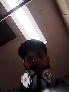 axelongshaft69 online show from 03-12-26, 02:28