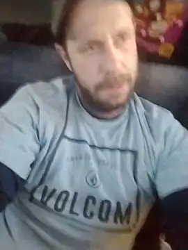 axelongshaft69 online show from 12-21-24, 10:51