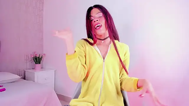 Paige smith online show from 03-04-25, 08:38