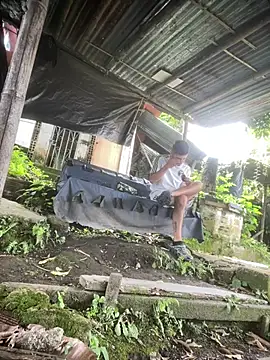 Jestebanano online show from 04-19-26, 01:45