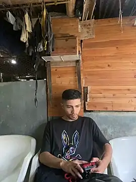 Snapshot of Jestebanano chatting on 09-27-25, 08:15 Jestebanano online show from 09-27-25, 08:15