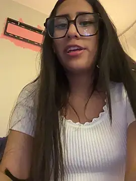 Snapshot of AleFantasy0001 chatting on 09-14-25, 05:19 AleFantasy0001 online show from 09-14-25, 05:19
