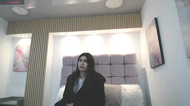 Snapshot of Melodi_Roux chatting on 07-02-26, 12:55 Melodi Roux online show from 07-02-26, 12:55