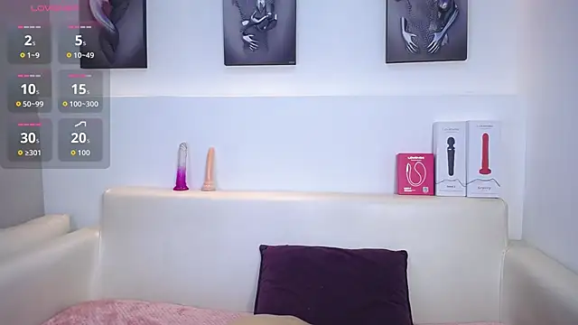 Melodi Roux online show from 11-06-25, 01:15