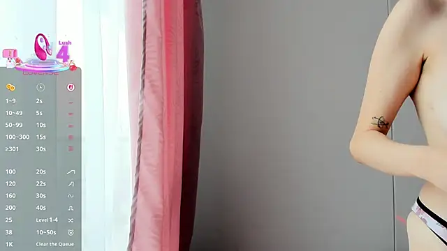 Snapshot of Electraa_fox chatting on 03-17-25, 05:38 Electraa fox online show from 03-17-25, 05:38