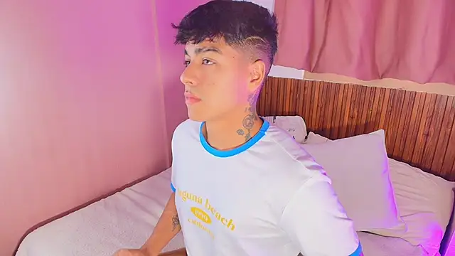 kiing azahell online show from 03-11-26, 09:09