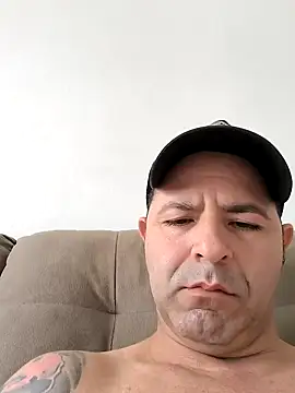 Marciogrei online show from 11-17-25, 08:02