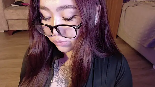Yuriko May online show from 09-09-25, 05:11