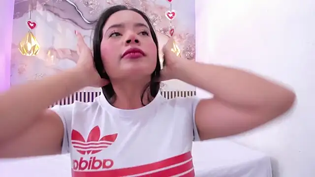 EvelynSweet1 online show from 04-07-26, 07:15