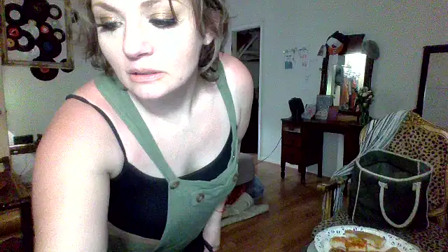 sophiarica online show from 05-12-26, 12:51