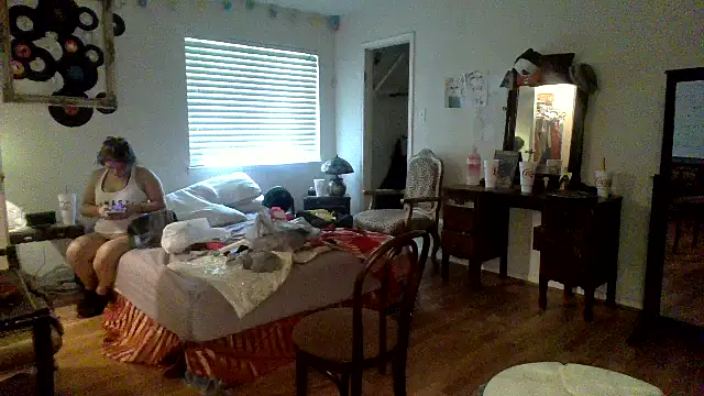 sophiarica online show from 05-10-26, 08:54