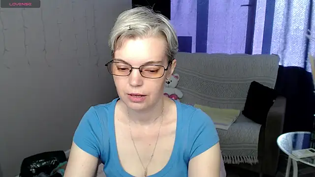 Cutie Erikaa1 online show from 05-25-26, 02:22