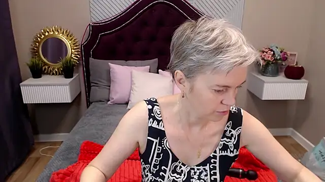 Cutie Erikaa1 online show from 10-25-25, 02:22