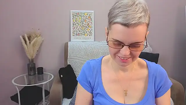 Cutie Erikaa1 online show from 11-28-25, 02:23