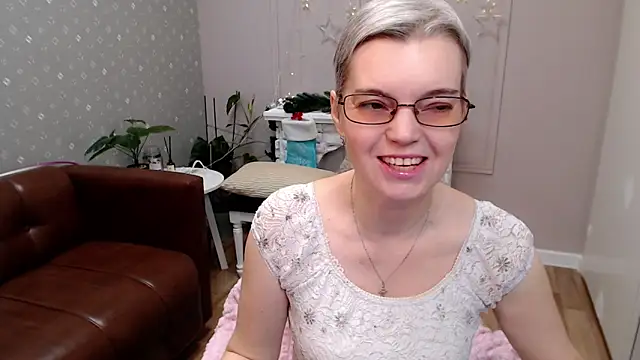 Cutie Erikaa1 online show from 01-11-26, 02:29