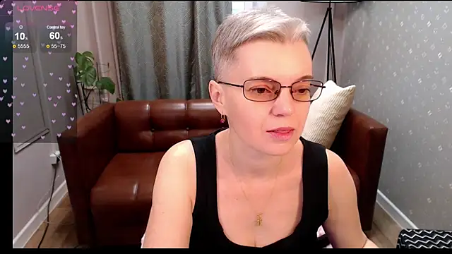 Cutie Erikaa1 online show from 11-07-25, 09:58