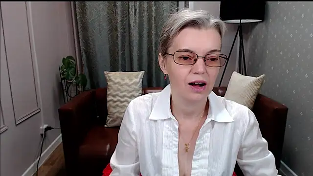 Cutie Erikaa1 online show from 10-24-25, 02:21