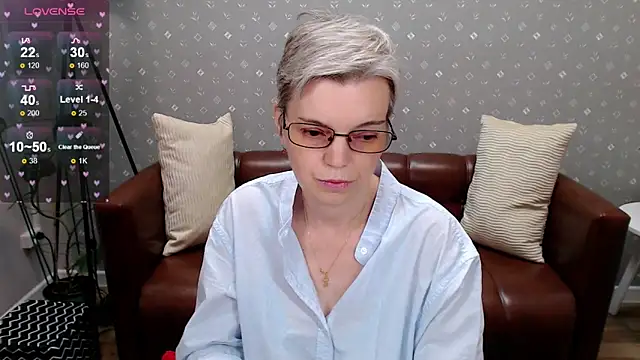 Cutie Erikaa1 online show from 10-12-25, 02:24