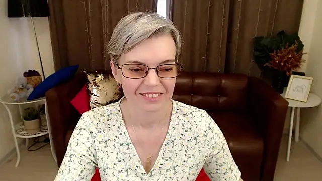 Cutie Erikaa1 online show from 03-15-25, 05:41