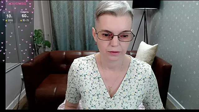 Cutie Erikaa1 online show from 11-08-25, 09:46