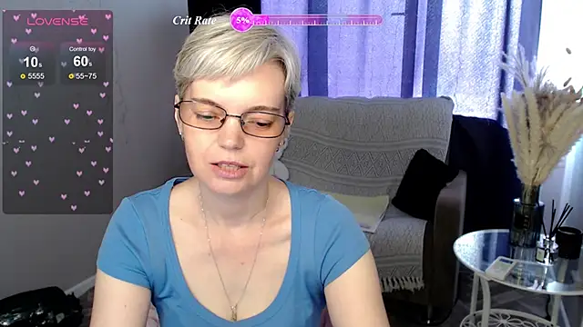 Cutie Erikaa1 online show from 05-26-26, 02:20