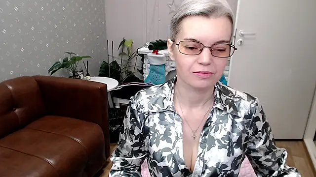 Cutie Erikaa1 online show from 01-16-26, 02:26