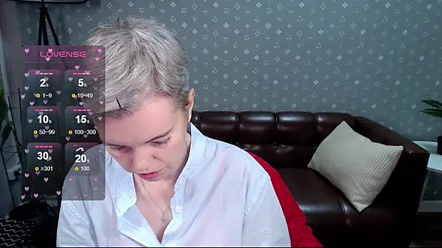 Cutie Erikaa1 online show from 09-16-25, 02:34