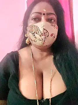 Snapshot of maniisha chatting on 02-06-25, 03:37 maniisha online show from 02-06-25, 03:37