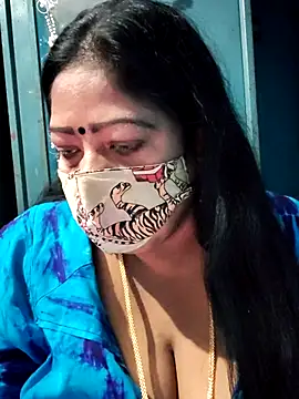 Snapshot of maniisha chatting on 02-04-26, 05:35 maniisha online show from 02-04-26, 05:35