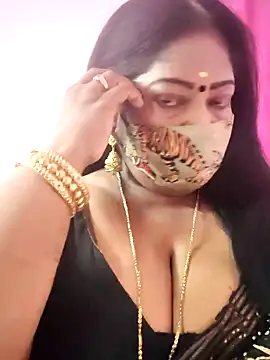 Snapshot of maniisha chatting on 02-03-25, 06:28 maniisha online show from 02-03-25, 06:28