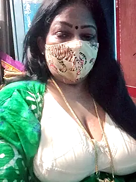 maniisha online show from 04-10-26, 03:41