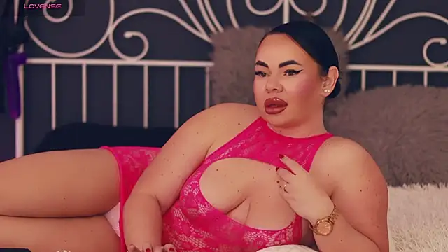 MissLilaa online show from 11-25-25, 04:18