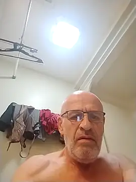 geilerschwanz64 online show from 11-06-25, 06:39