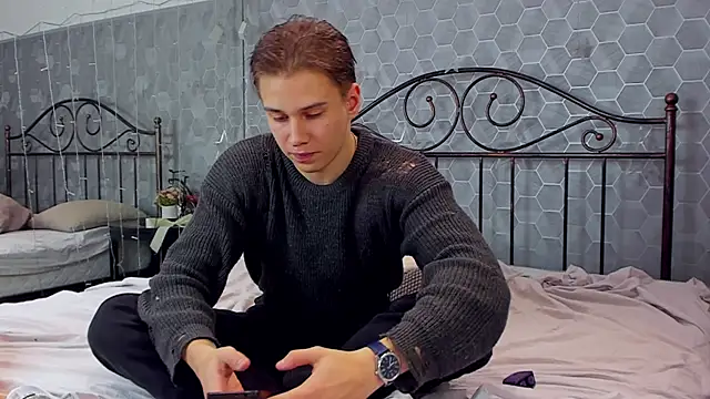 Marcus Swampov online show from 12-06-24, 01:46