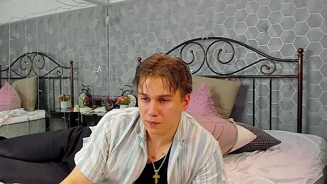 Marcus Swampov online show from 12-24-24, 05:05