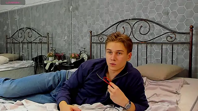 Marcus Swampov online show from 12-05-24, 03:31