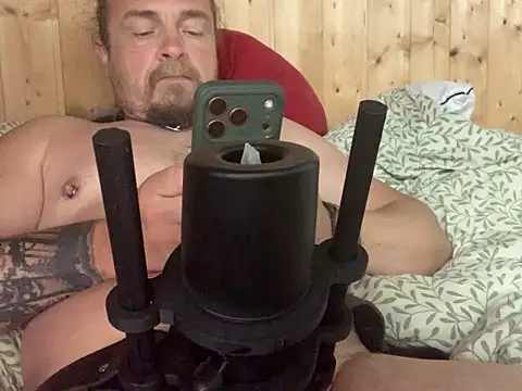 ThoseCrazyGermans online show from 05-25-26, 05:07
