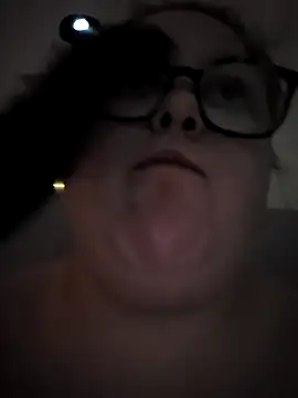 Tallulah-mae-xoxox online show from 11-19-25, 08:58