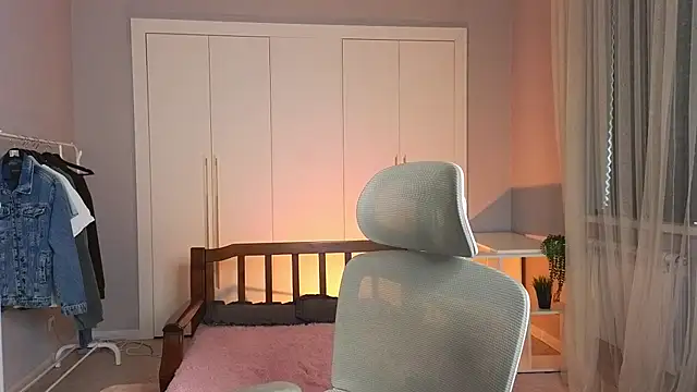 nikompell online show from 03-23-25, 07:09