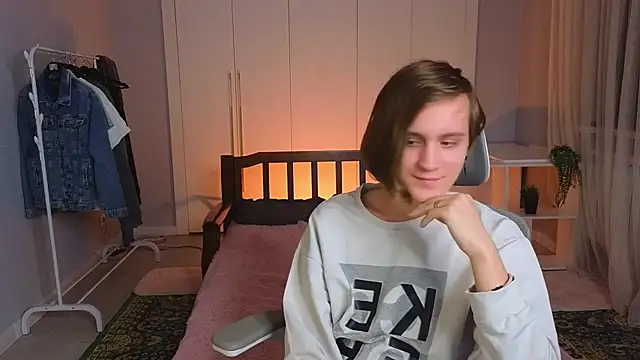 nikompell online show from 03-14-25, 06:50