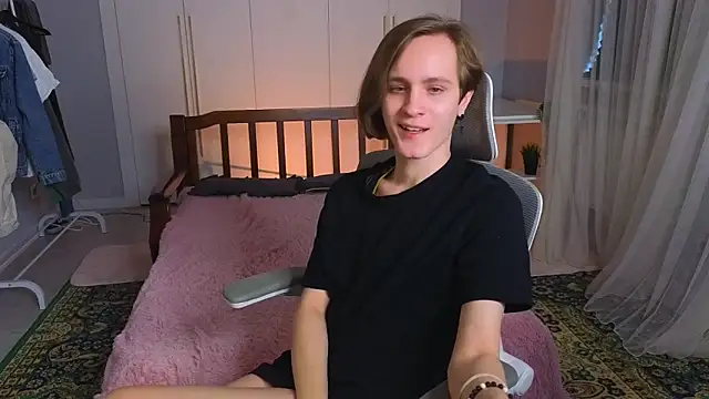 nikompell online show from 02-22-25, 03:12