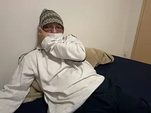 Snapshot of Grandpa29hijii chatting on 01-23-25, 12:52 Grandpa29hijii online show from 01-23-25, 12:52