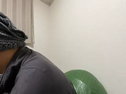 Snapshot of Grandpa29hijii chatting on 02-02-25, 01:19 Grandpa29hijii online show from 02-02-25, 01:19