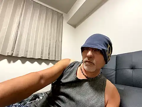 Snapshot of Grandpa29hijii chatting on 09-09-25, 12:58 Grandpa29hijii online show from 09-09-25, 12:58