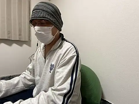 Snapshot of Grandpa29hijii chatting on 02-12-25, 01:27 Grandpa29hijii online show from 02-12-25, 01:27