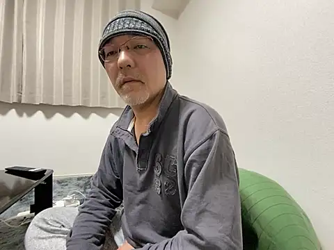 Snapshot of Grandpa29hijii chatting on 02-06-25, 03:52 Grandpa29hijii online show from 02-06-25, 03:52