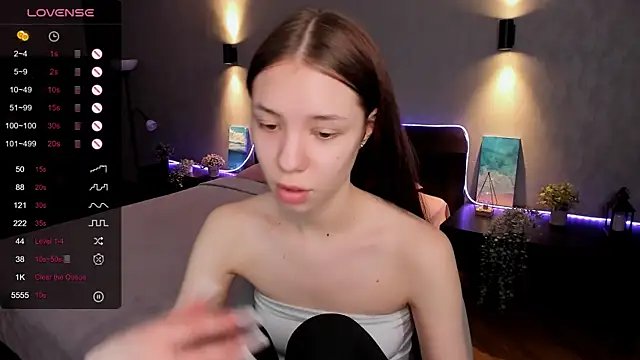 Snapshot of MilliBrown_ chatting on 02-28-25, 11:47 MilliBrown  online show from 02-28-25, 11:47