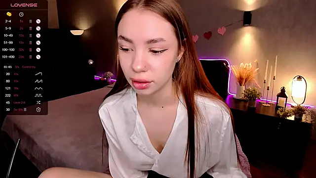 MilliBrown  online show from 11-29-25, 07:08