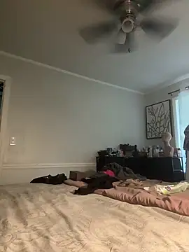 Snapshot of camiliaskye chatting on 09-17-25, 02:19 camiliaskye online show from 09-17-25, 02:19